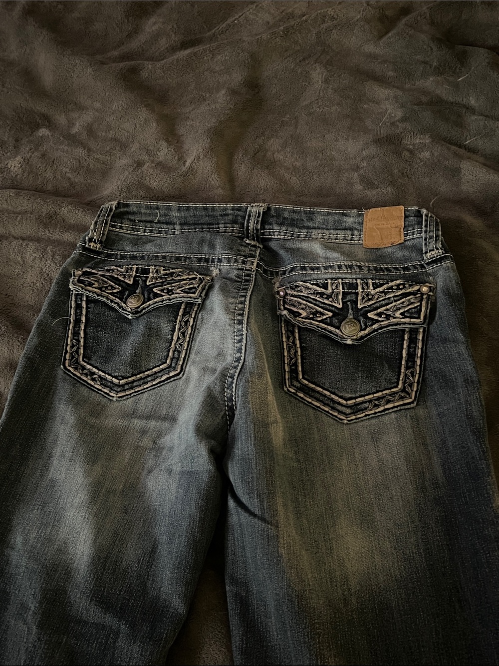 Dark Wash Embroidered Pocket Jeans - Dark Blue
